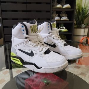 Nike Air Command Force